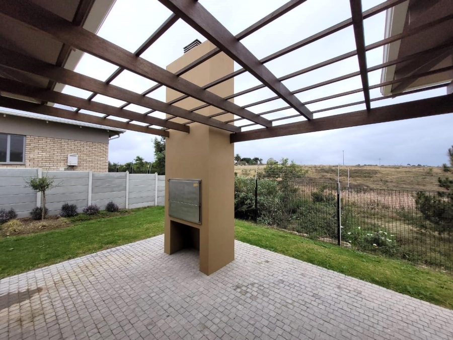 3 Bedroom Property for Sale in Mooikloof Country Estate Western Cape